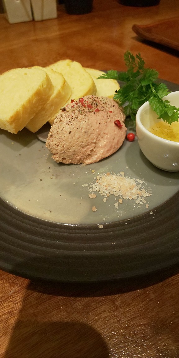神楽坂 焼鳥うぐいす_c0124528_21285174.jpg