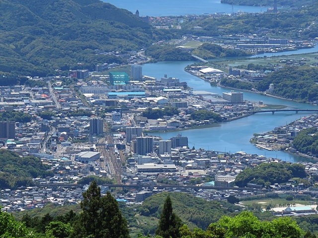 f0357487_23221449.jpg