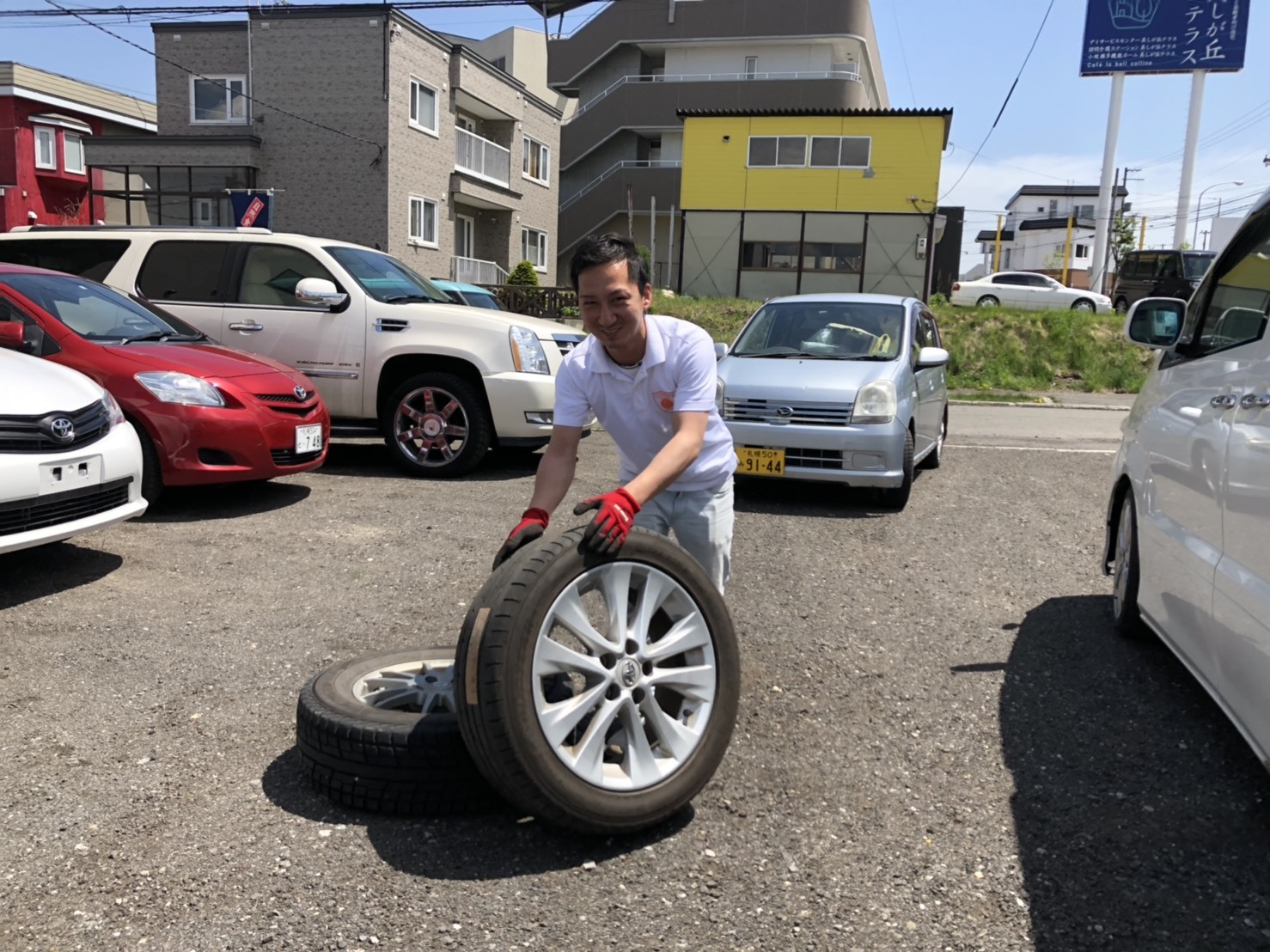 5月22日(水)本店ブログ♪ 希少!!!ランボルギーニ ウルス お問合せ下さい!! ランクル ハマー アルファード_b0127002_19362937.jpg