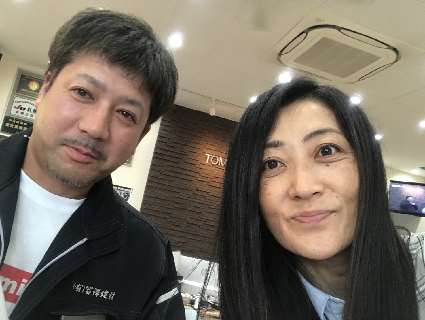 5月22日(水)本店ブログ♪ 希少!!!ランボルギーニ ウルス お問合せ下さい!! ランクル ハマー アルファード_b0127002_19555265.jpg