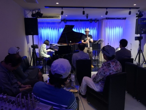 Jazzlive comin 広島  本日5月22日水曜日は おやすみ です。_b0115606_10301676.jpeg