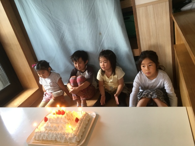 2019.5月のお誕生会~♪_e0131910_23515007.jpg