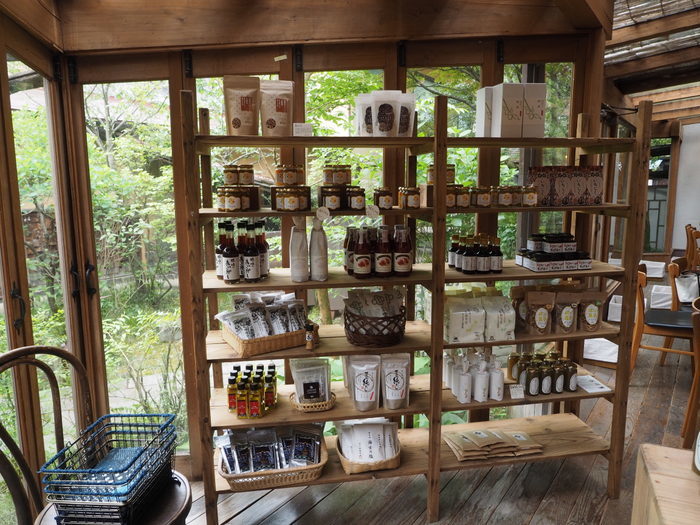 群言堂 石見銀山本店で、ティータイム_c0116915_23270814.jpg