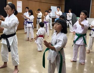 木曜空手　前田教室･手稲教室_c0118332_21185930.jpg