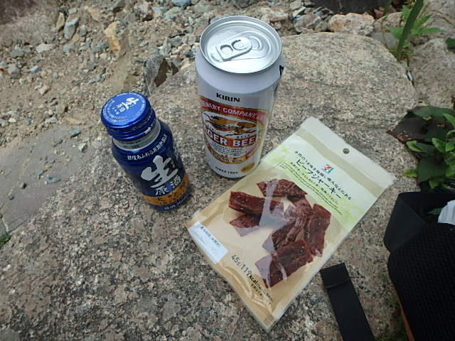 f0334143_7123779.jpg