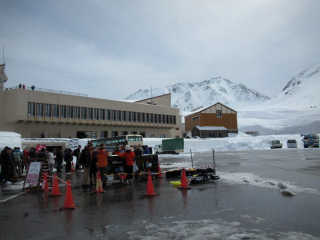 ⑦GW/立山黒部・雪の大谷へ ＊ 念願の雪の大谷ウォーク♪_f0236260_00203565.jpg