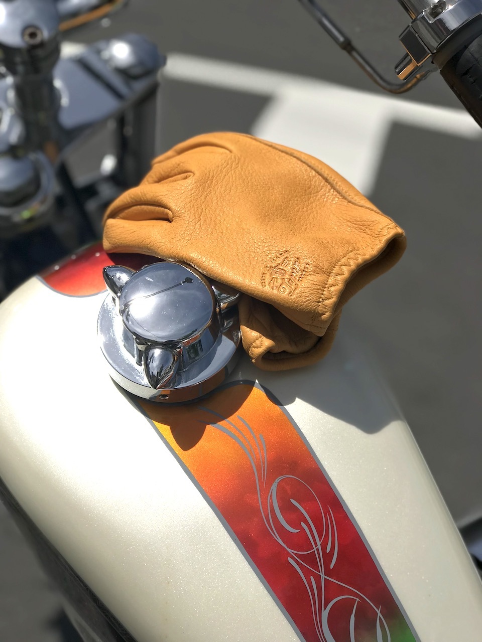Lampgloves 夏用グローブ -shorty- : HOODLUM