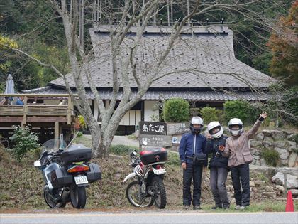 布団をかぶったお釈迦様と犬甘野そば_e0044657_22051961.jpg