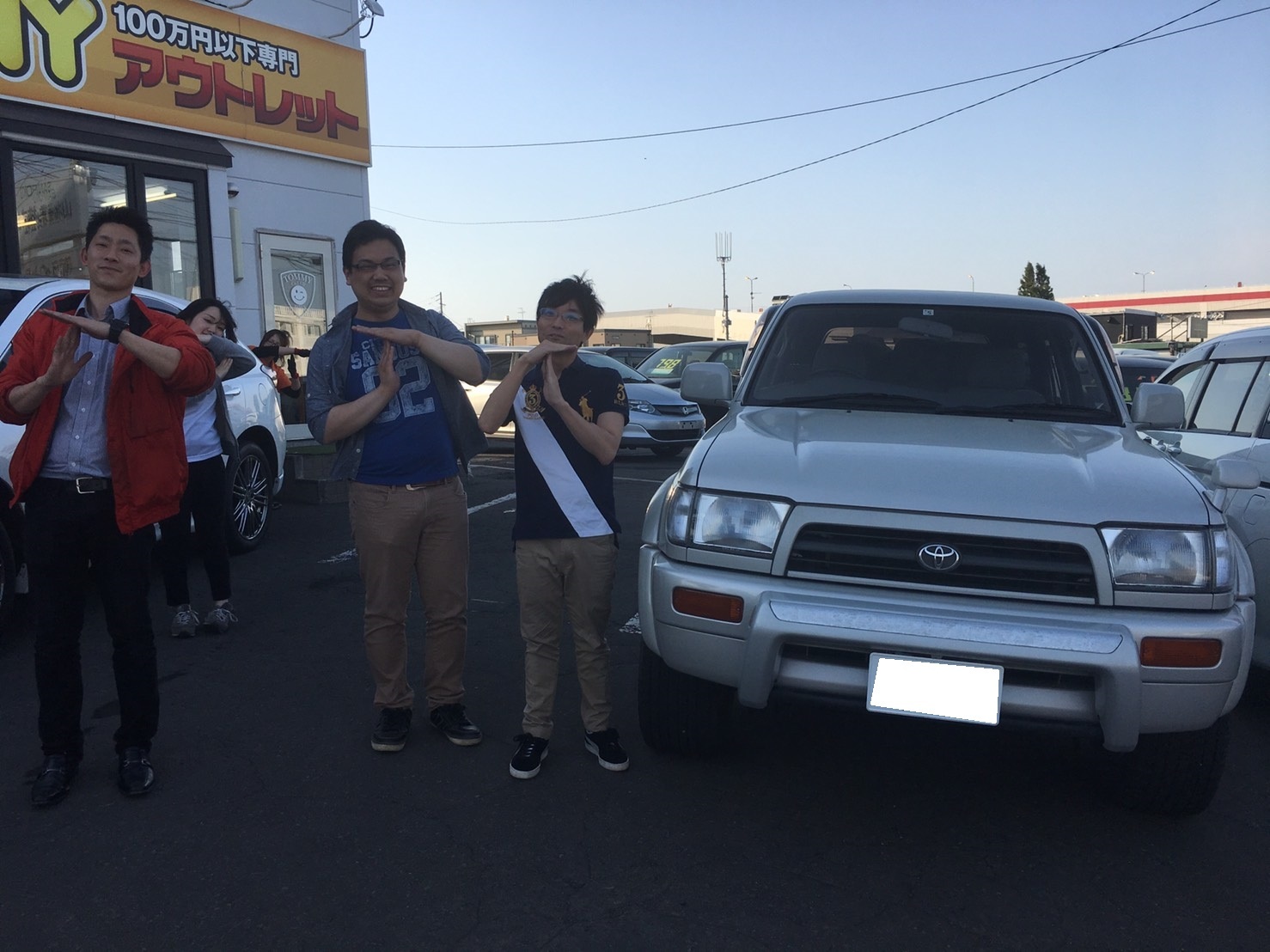 5月25日(土)トミーアウトレット☆K様エルグランドご成約☆I様スペーシア納車☆H様ハイラックスサーフ納車☆_b0127002_17273312.jpg