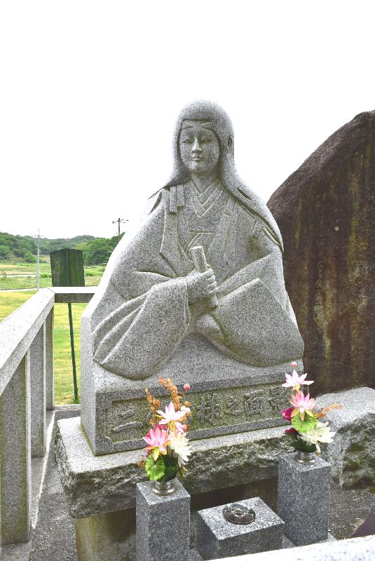 宇部市小野に歴史上新事実が見つかる　その②・・・財満家の館跡 _d0061579_102214.jpg