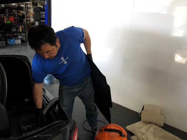 5月26日(日)TOMMYBASEブログ♪W様LS納車!カスタムカー、セダン、レクサス専門店☆_b0127002_16392064.jpg