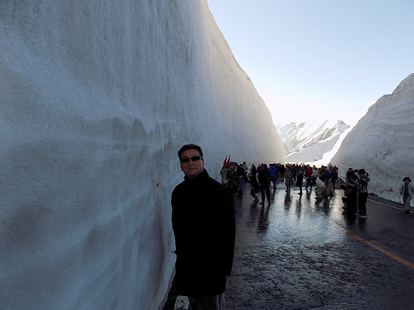 親孝行の旅、今年は立山黒部アルペンルート その1_f0126903_21111437.jpg