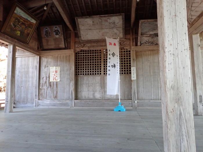 町内一斉清掃&客人神社の草刈り_c0116915_00424157.jpg