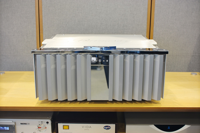 新入荷USED品のご紹介(2019/5/26現在)_e0404728_15193664.jpg