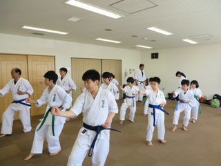 日曜空手　屯田教室　新琴似･新川教室_c0118332_13564595.jpg