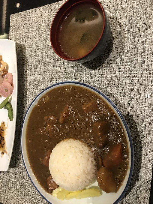 タイニッタではシリコーン(RIM)成形機と660トン_b0100062_11035687.jpeg