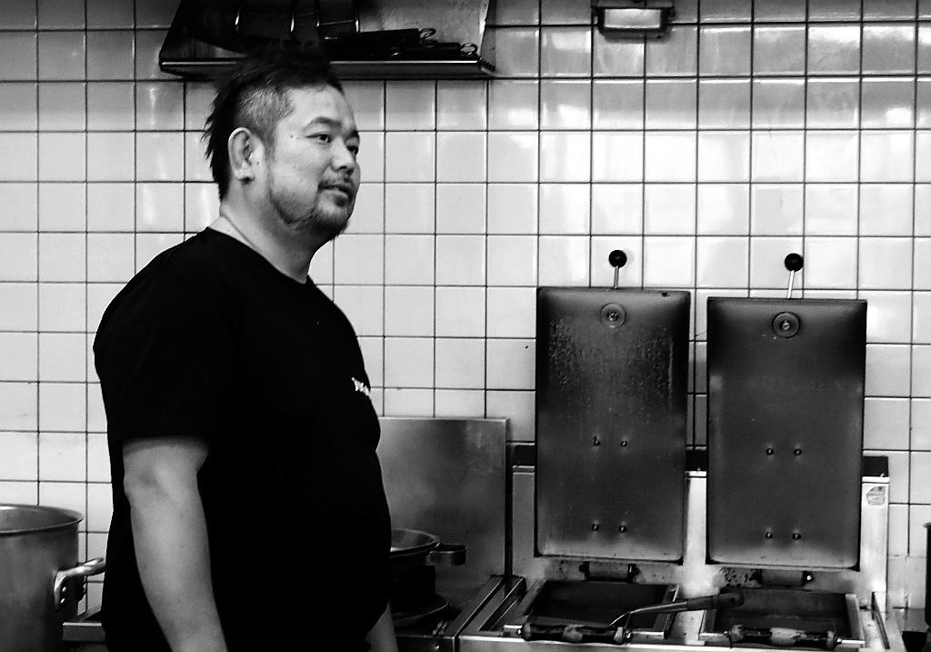 中野町「豚猿」で塩と餃子_e0220163_10284101.jpg