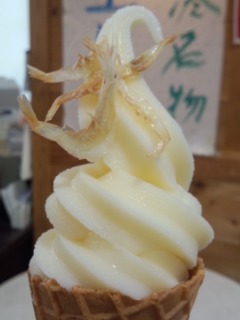 新湊きっときと市場 白エビかきあげ丼と新湊名物白エビソフト_f0112873_3451718.jpg