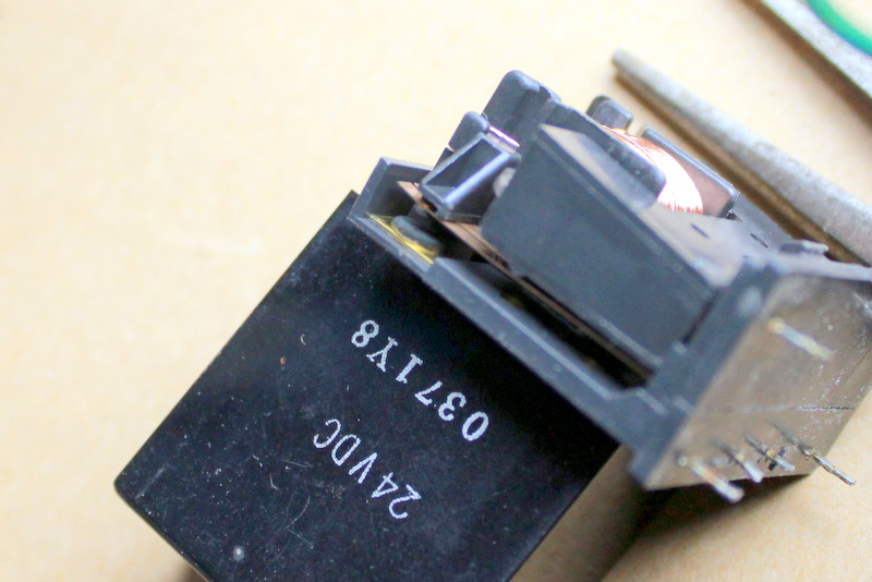 SANSUI AU-D607F EXTRA メンテ リレー編 : 岡山ジャンク倶楽部 SANSUI AU-D607F EXTRA メンテ リレー編 : 岡山ジャンク倶楽部
