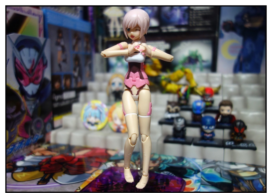 【漫画で雑記】初めてのフレームアームズ・ガールを素組み!! (レティシア)_f0205396_19274009.jpg