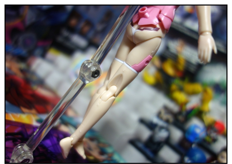 【漫画で雑記】初めてのフレームアームズ・ガールを素組み!! (レティシア)_f0205396_19342754.jpg
