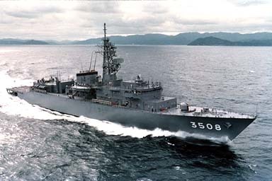 イギリスの豪華客船 クイーンエリザベス号 に ぶっつけられた海上自衛隊の自衛艦 かしま の船長が口にした言葉 米沢より愛をこめて イギリスの豪華客船 クイーンエリザベス号 に ぶっつけられた海上自衛隊の自衛艦 かしま の船長が口にした言葉 米沢より愛をこめて