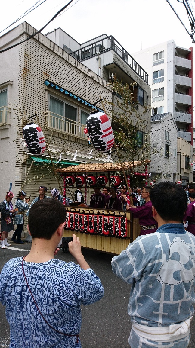 三社祭の様子_a0228408_17490190.jpg