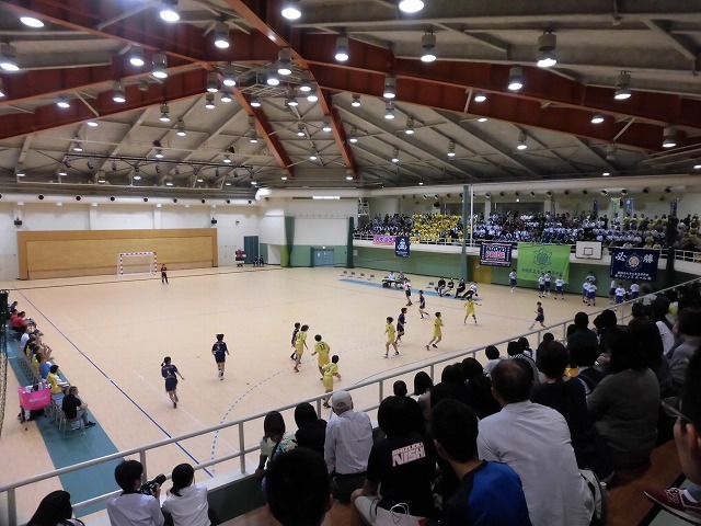 富士高女子ハンドボール部 後半に逆転勝ちでインターハイ全国大会へ2年ぶり3回目の出場決める!_f0141310_07473584.jpg