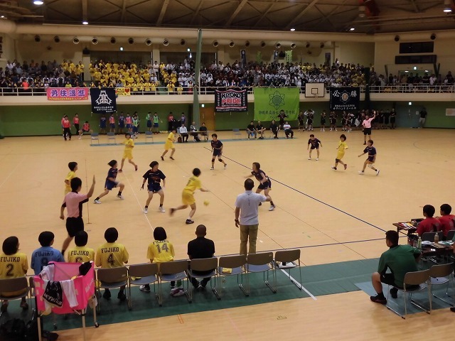 富士高女子ハンドボール部 後半に逆転勝ちでインターハイ全国大会へ2年ぶり3回目の出場決める!_f0141310_07474719.jpg