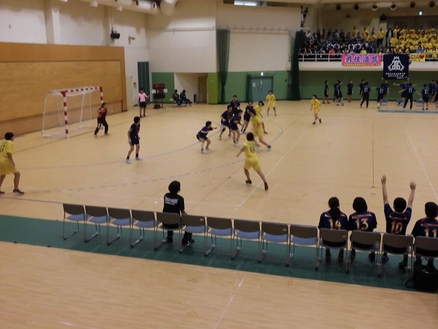 富士高女子ハンドボール部 後半に逆転勝ちでインターハイ全国大会へ2年ぶり3回目の出場決める!_f0141310_07492245.jpg