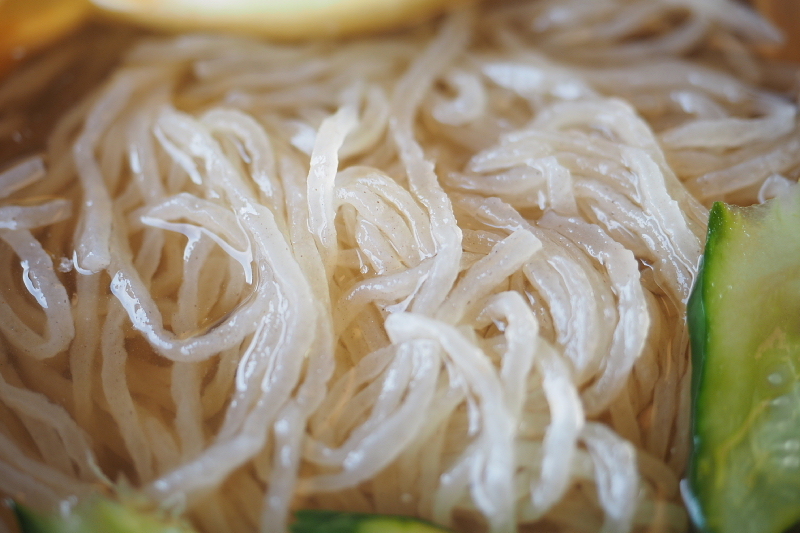 【地元に愛され40年】焼肉レストランあおぞらの「あおぞら冷麺」_b0008655_17085871.jpg