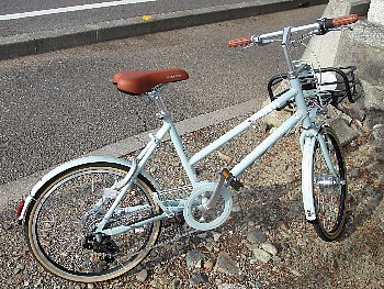 f0003283_16052932.jpg
