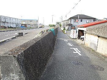 f0003283_16053680.jpg