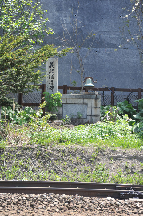 朝里から張碓へ　張碓駅跡に恵比須岩など_d0174510_22215363.jpg