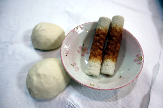 パンレク ~ マヨ生地の和風ちくわパン ~_e0222340_15304963.jpg