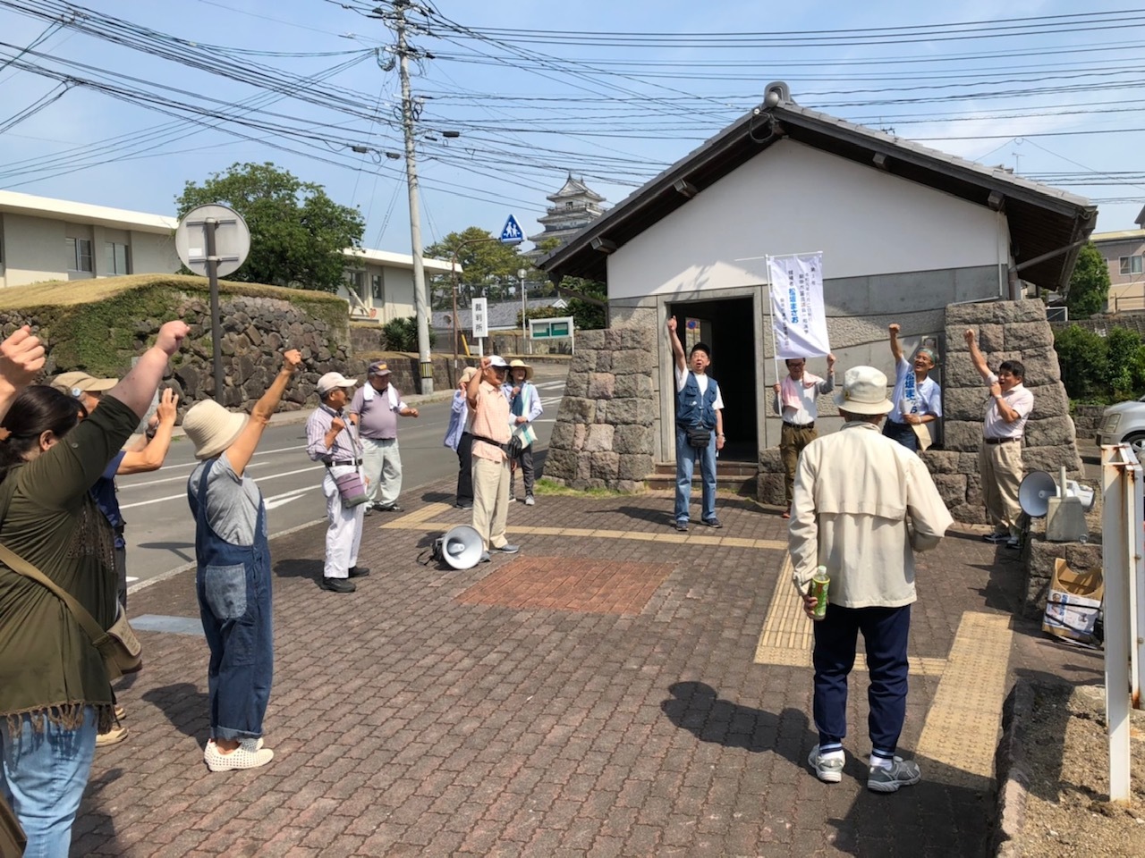 辻立ち選挙_c0052876_00292397.jpg