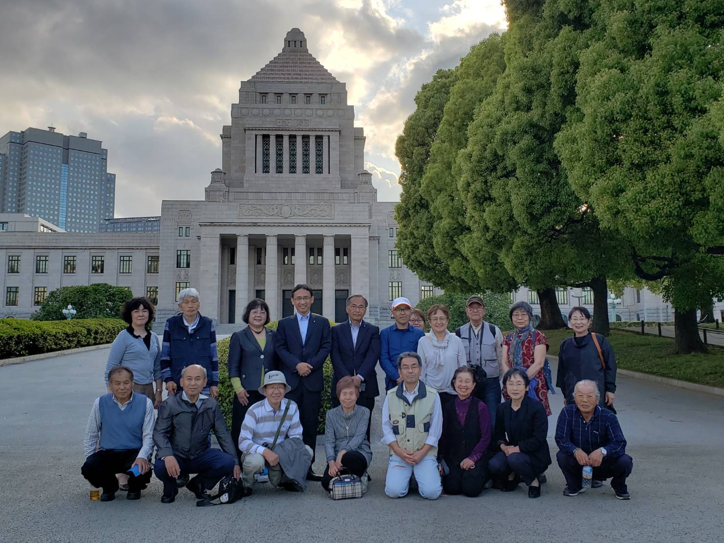 共産党前橋後援会が前進座公演と国会見学_e0260114_1752831.jpg