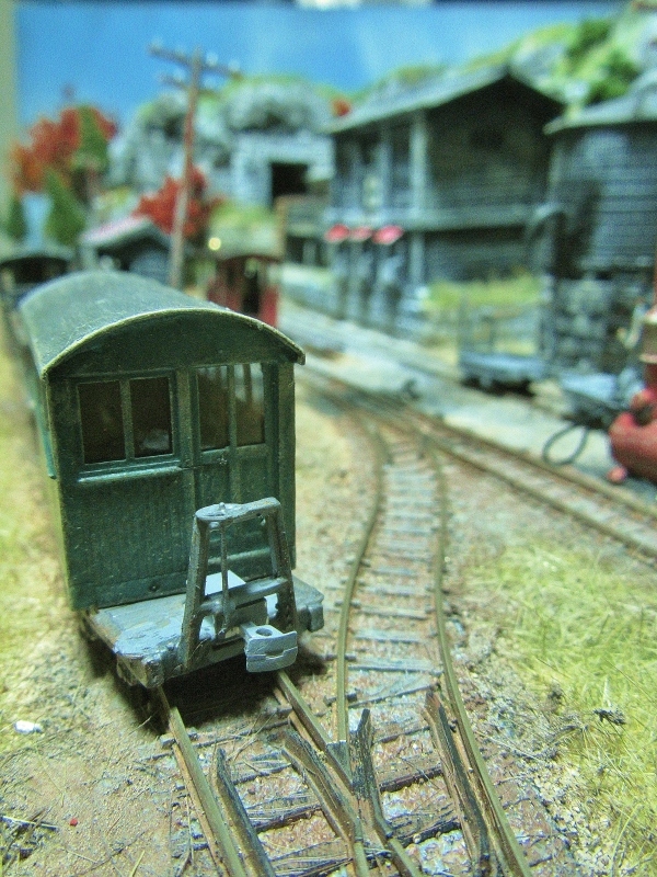こんな情景に出会いたい 過去のジオラマ作品から : 鉄道少年の日々