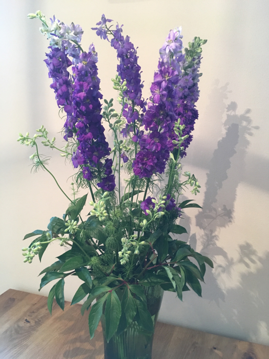 お花の投げ入れと保たせ方 ワットモーイ オランダのフラワーアレンジメント教室