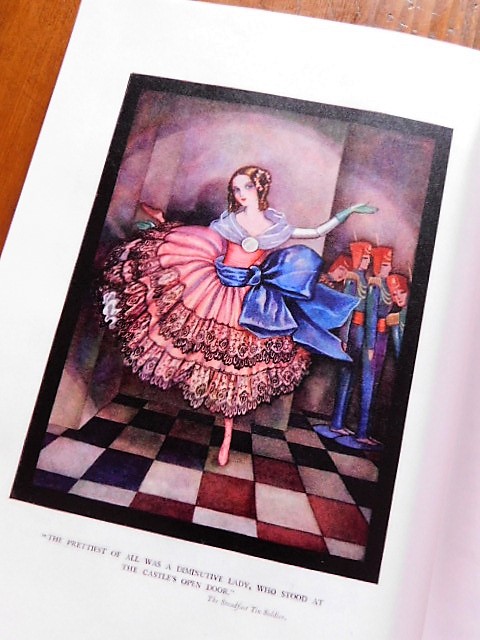 Book:Hans Andersen\'s Stories_c0084183_14595683.jpg