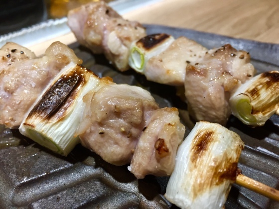 鶏の皮がウリのお店_a0258686_05531038.jpeg