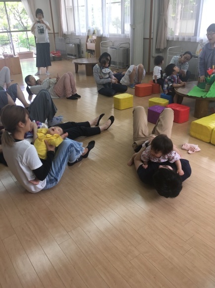 f0223705_08061622.jpeg