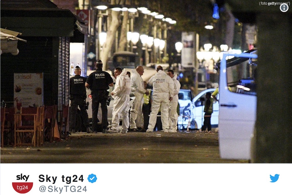 バルセロナ テロ死者13名、負傷者百名以上、先ほど終わったスペイン警察当局の記者会見とニュースから_f0234936_622750.jpg