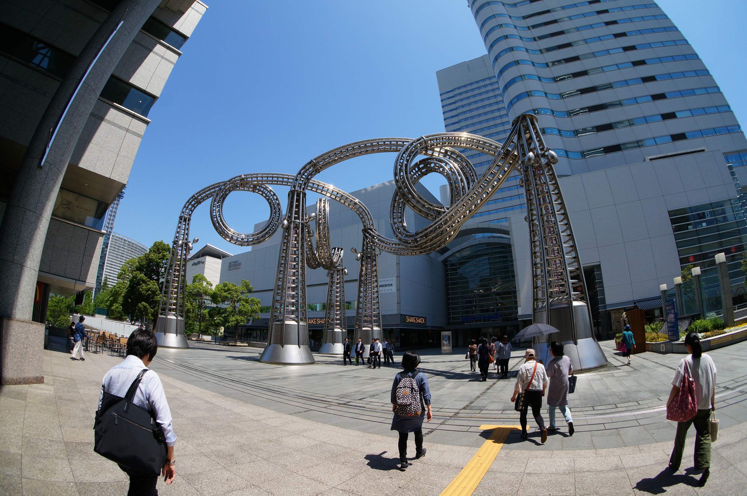 SONY 魚眼コンバーター VCL-ECF1 を使ってみる : 写真機持って街 SONY 魚眼コンバーター VCL-ECF1 を使ってみる : 写真機持って街