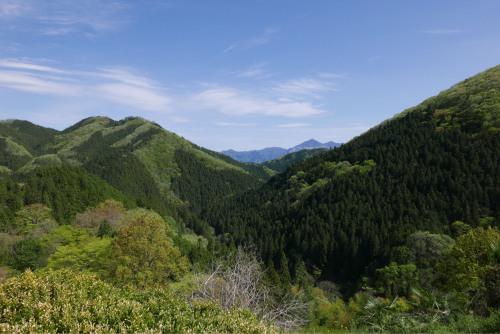 天界の村を歩く２ 関東山地 吉田川_d0147406_18595061.jpg