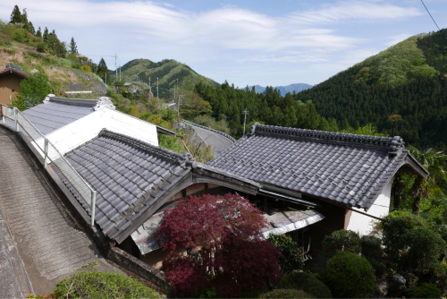 天界の村を歩く２ 関東山地 吉田川_d0147406_19005897.jpg