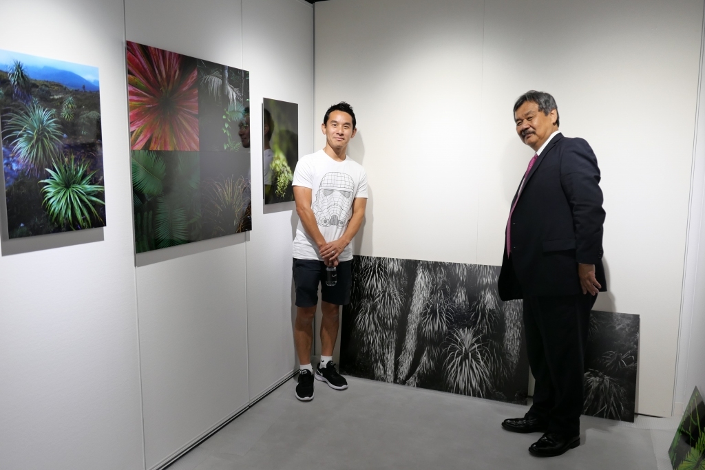 相原正明　写真展　Earthrait  光彩の大陸・オーストラリア　本日スタート_f0050534_07525829.jpg