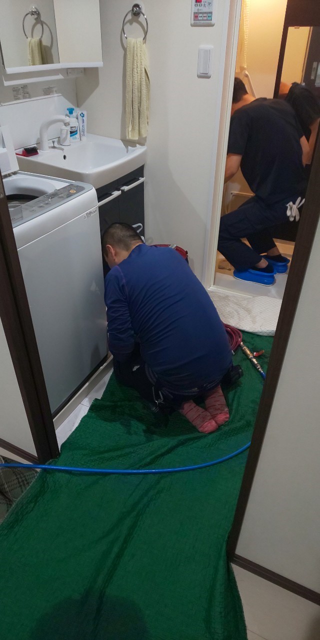 排水管高圧洗浄作業_b0246953_12165034.jpg