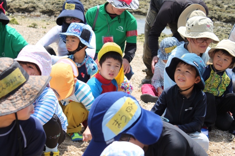 青空ようちえん〔週末〕春の海岸ピクニック(5/5)泳いで!生き物を見つけて!親子でのんびり今年はじめての海遊び_d0363878_23451029.jpg