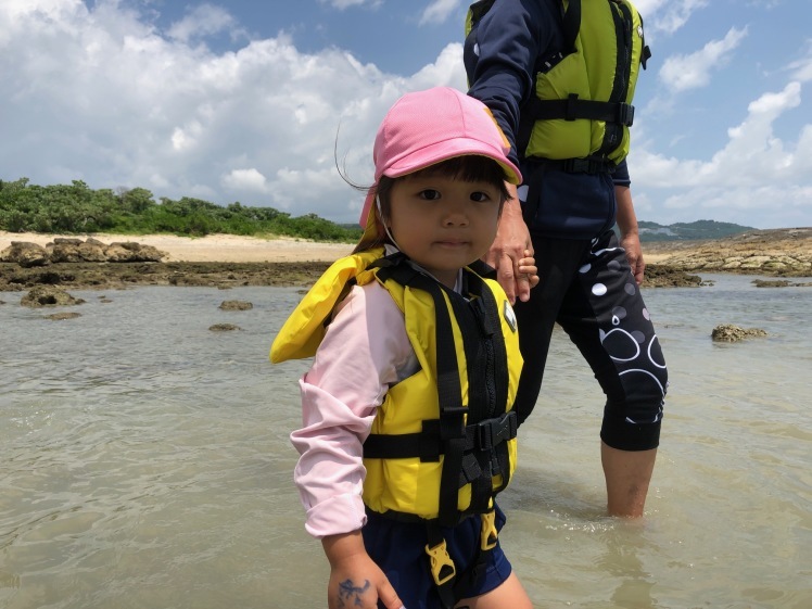 青空ようちえん〔週末〕春の海岸ピクニック(5/5)泳いで!生き物を見つけて!親子でのんびり今年はじめての海遊び_d0363878_23512039.jpg